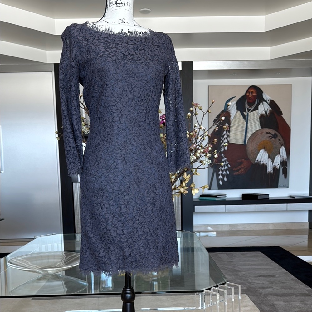 DIANE von FURSTENBERG
Zarita Lace Dress